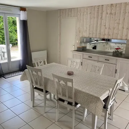 Maison Avec Parc Arbore Entre Terre Et *