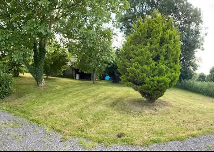 Maison Avec Parc Arbore Entre Terre Et بيت للعطل *