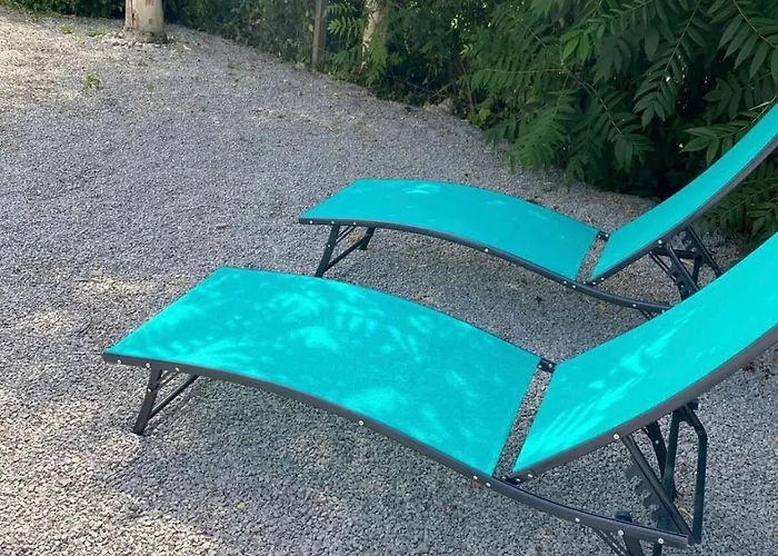 Maison Avec Parc Arbore Entre Terre Et *